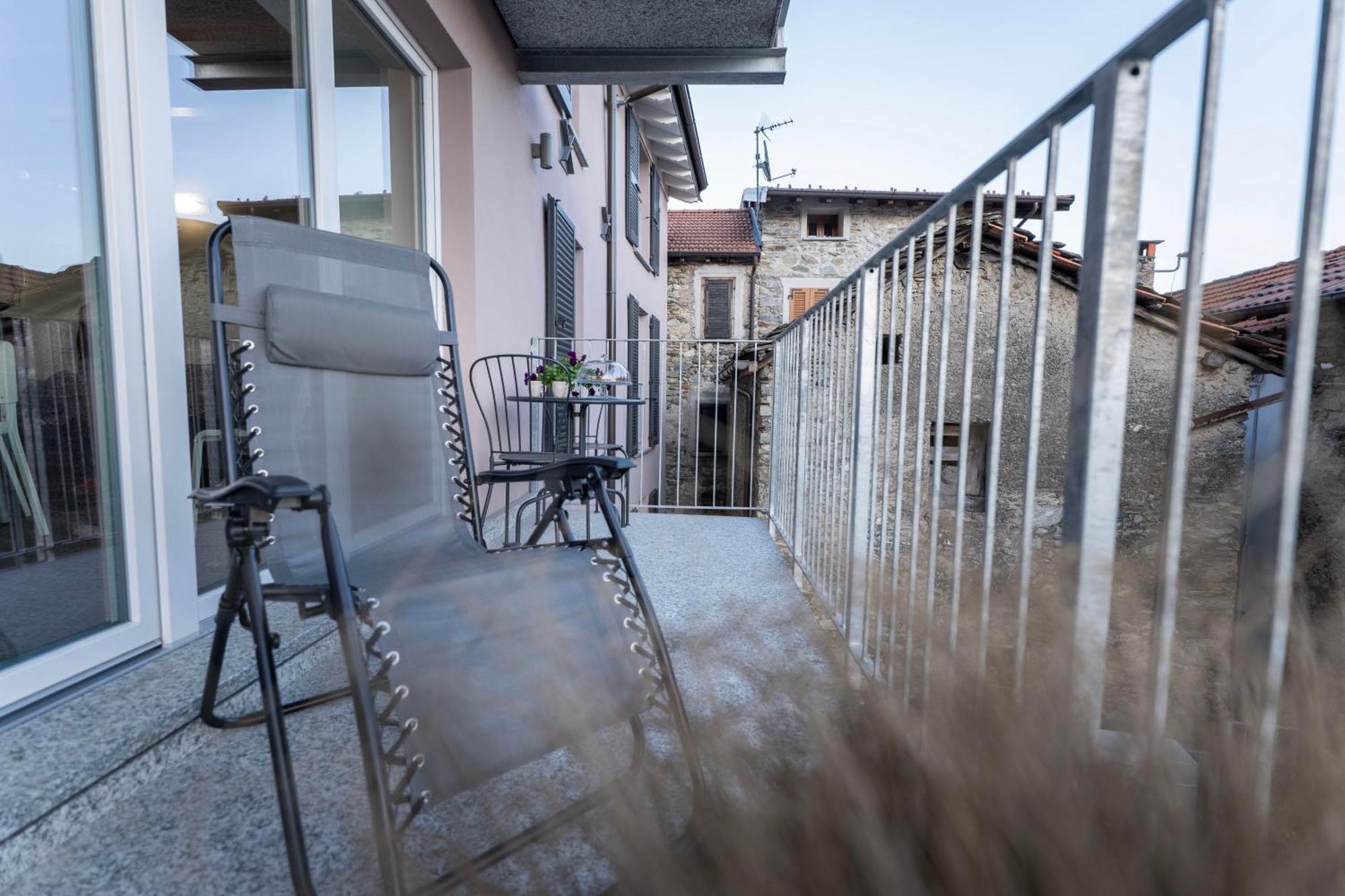 Delfina Home Terrazzo 013239-Cni-00132 Vercana Exterior photo